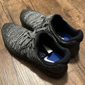 Almost Brand New Nike Running Shoe - US Size 9.5